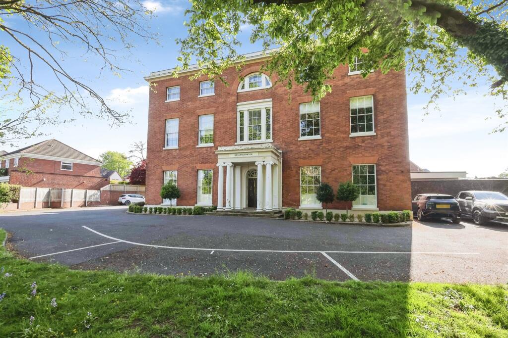Main image of property: Compton Drive, Kingswinford