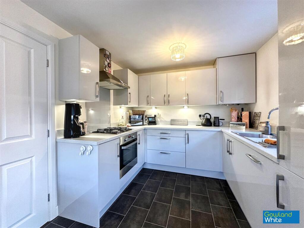 Hills Drive, Norton, Stockton-On-Tees, TS20 2GF photo 3