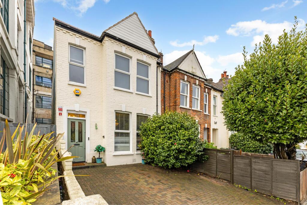 Main image of property: Martell Road, London, SE21
