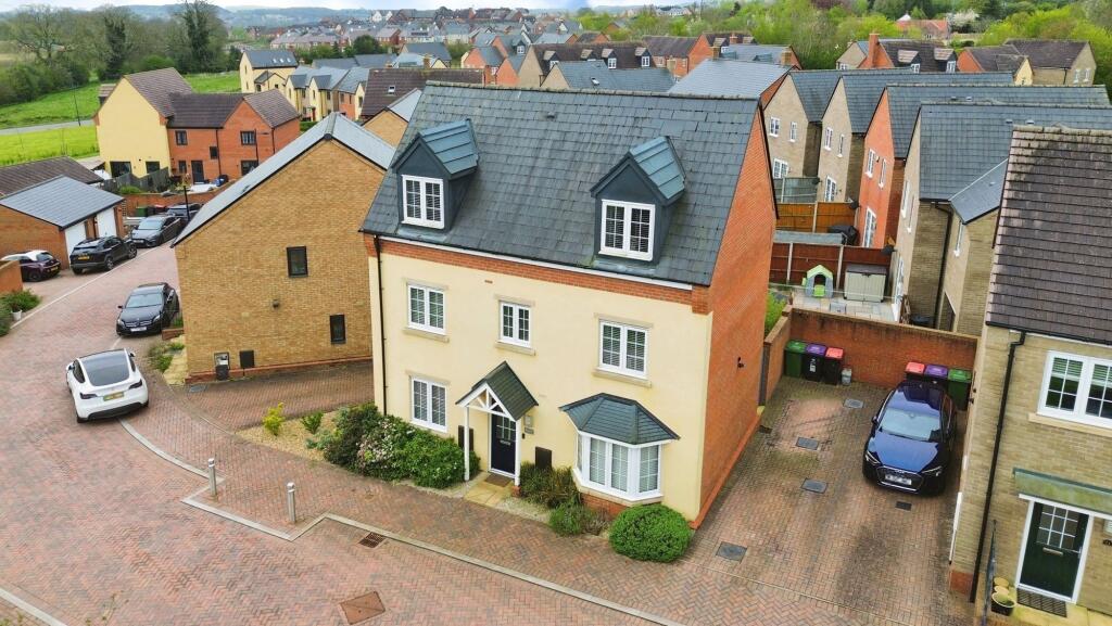 Main image of property: Beggarly Bank, Lightmoor Village, TF4