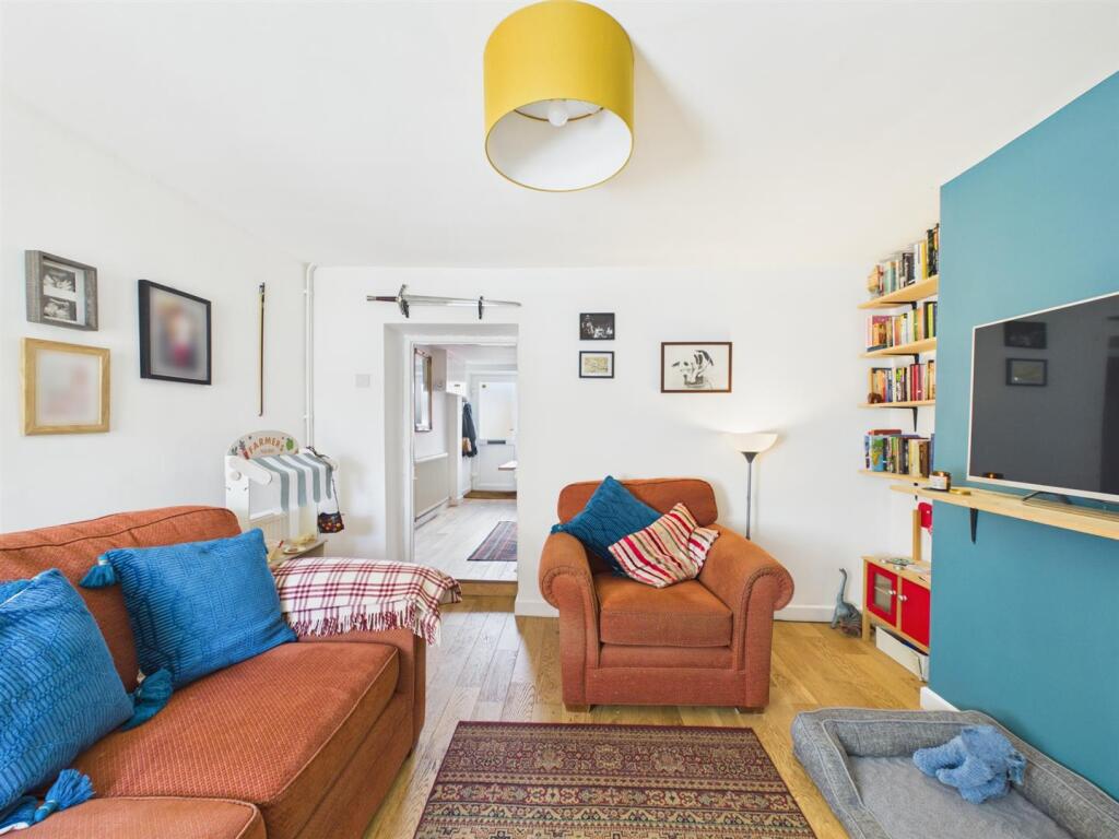 House in Bristol, Hanham - View 3
