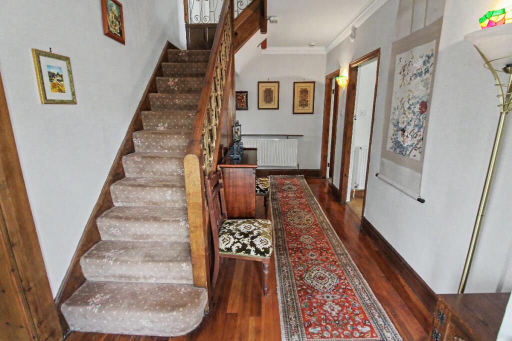House in Birmingham, The Calthorpe Estate, World's End - View 4