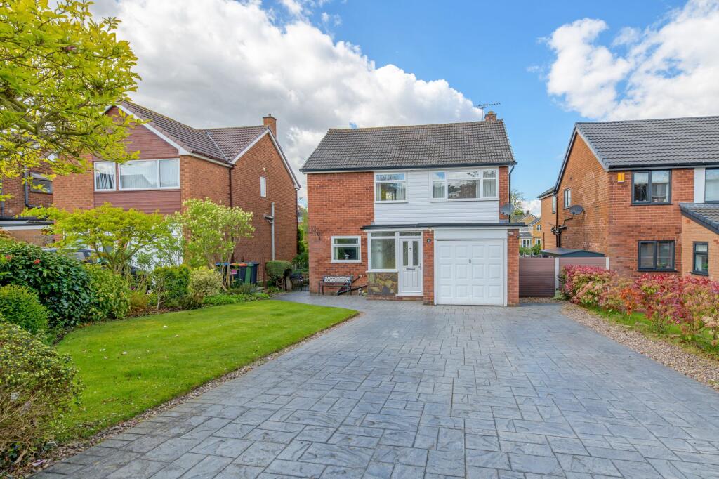 Main image of property: Grasmere Road, Frodsham, WA6