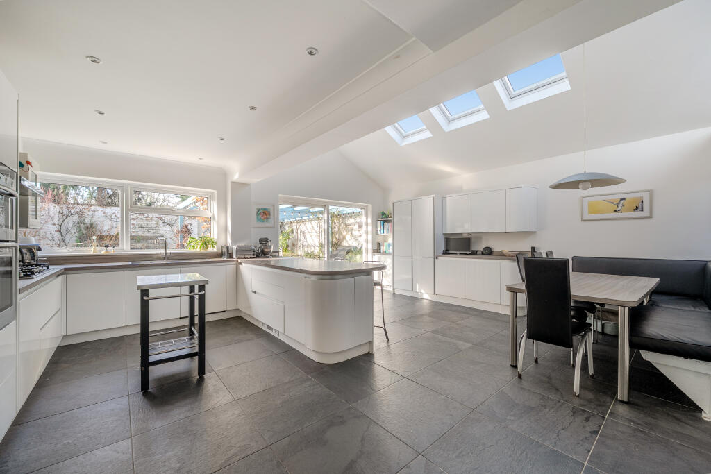 Main image of property: Langworthy End, Holyport, SL6