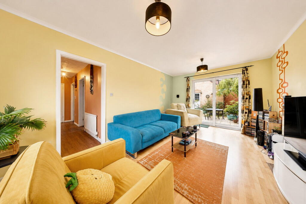 House in Peterborough - View 2