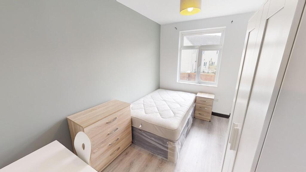 1 bedroom semi-detached house for rent