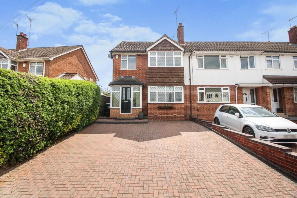 Main image of property: Stonebury Avenue, Coventry, CV5