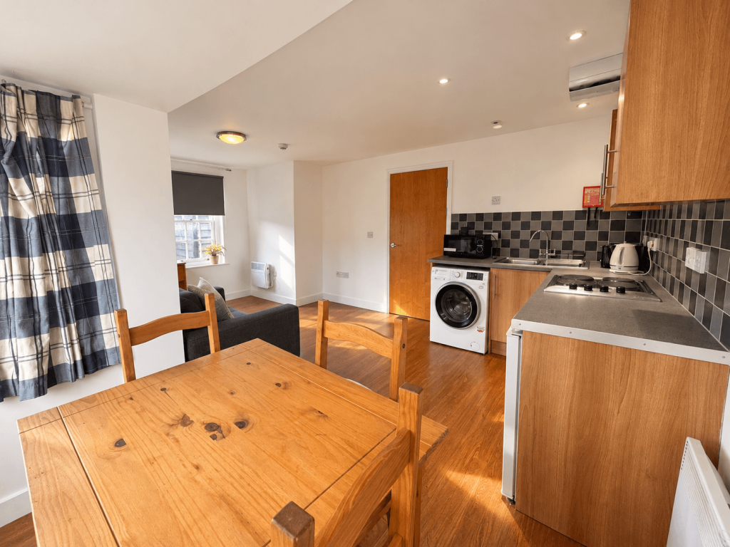 Apartment in Canterbury - View 4