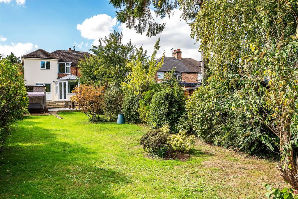 Main image of property: Cobham Road, Fetcham, Leatherhead, Surrey, KT22