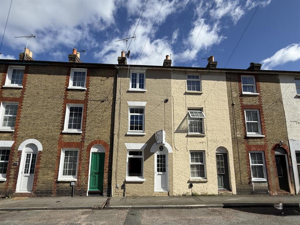 Main image of property: York Street, Cowes