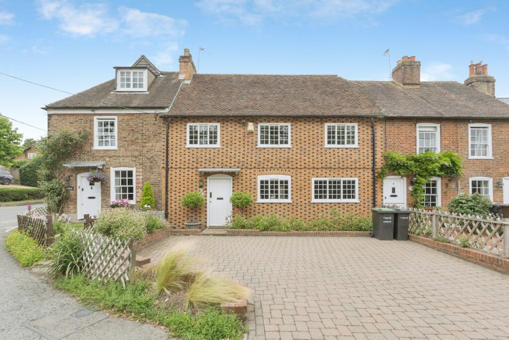 Main image of property: Tanyard Hill, GRAVESEND, Kent, DA12