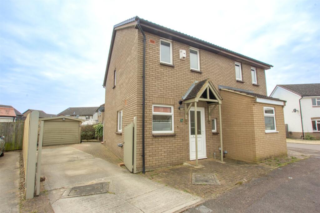Main image of property: Bracken Close, Carterton, Oxfordshire, OX18