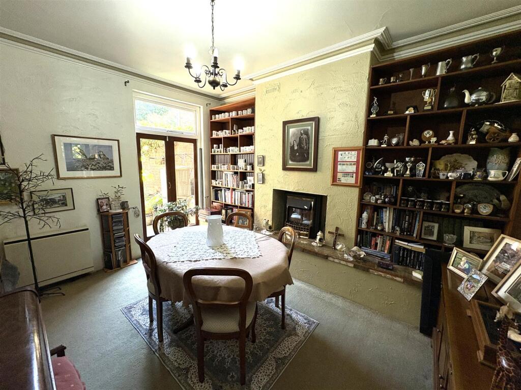 Hartington Street., Leek photo 4