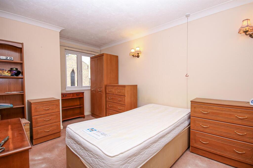 Riverway Court, Norwich photo 4