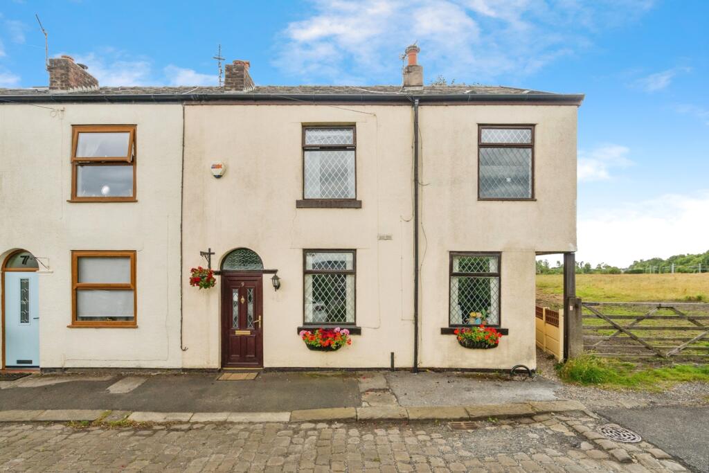 Main image of property: Chulsey Gate Lane, Lostock, Bolton, Greater Manchester, BL6