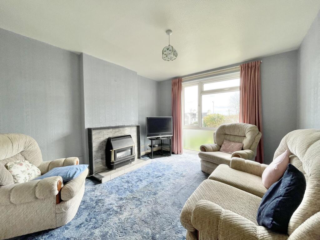 Newhayes Close, St.Thomas, EX2 photo 2
