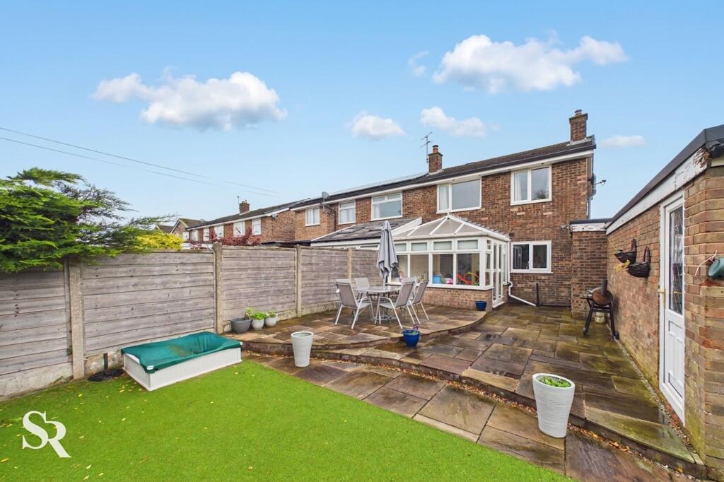 House in Stockport - View 4
