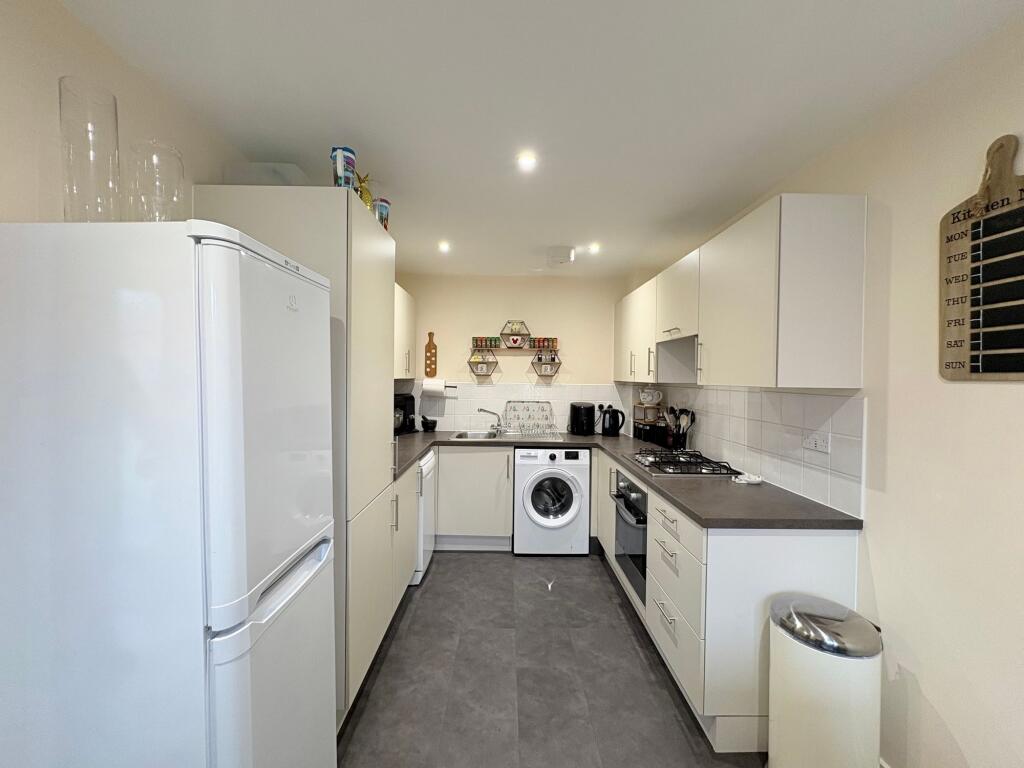 Lunniss Way, Wootton, MK43 photo 2