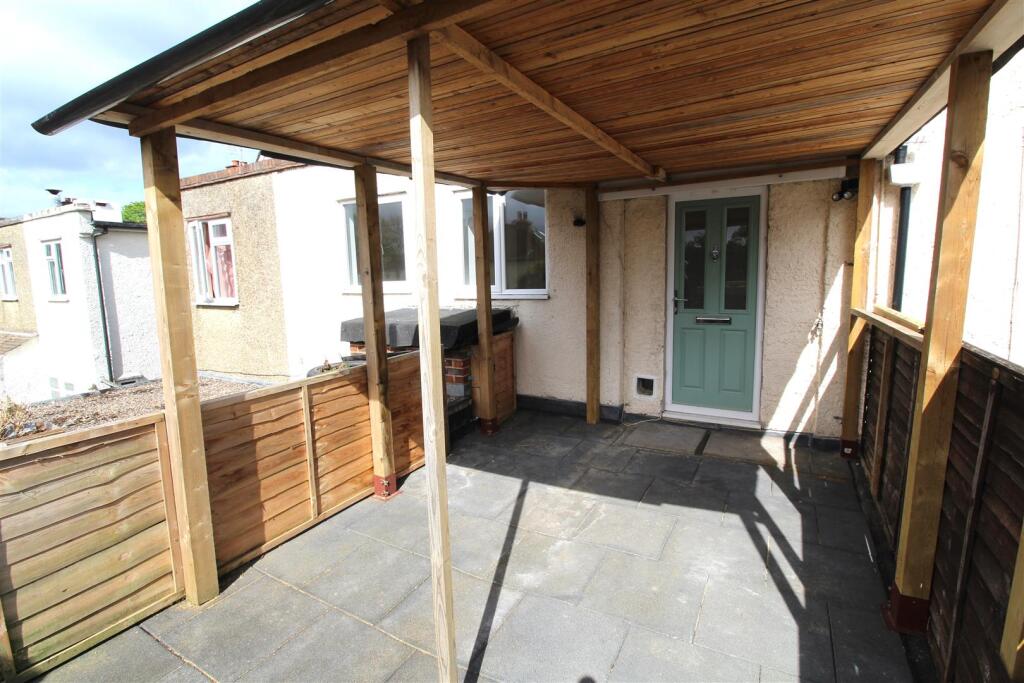 Main image of property: High Road, Byfleet, West Byfleet