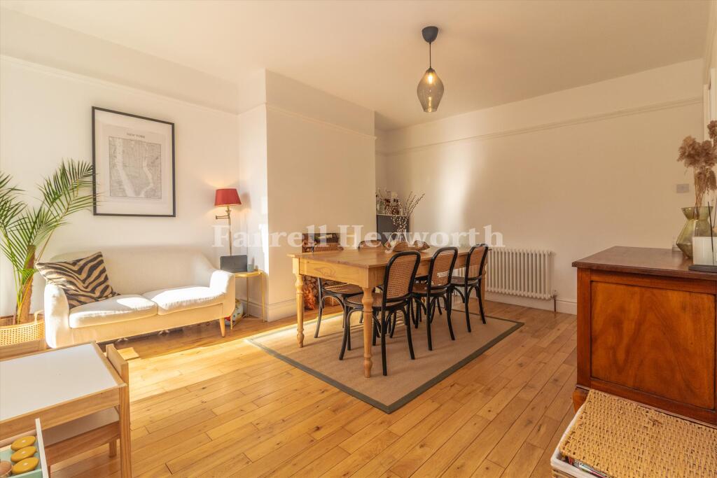 House in Lancaster - View 5