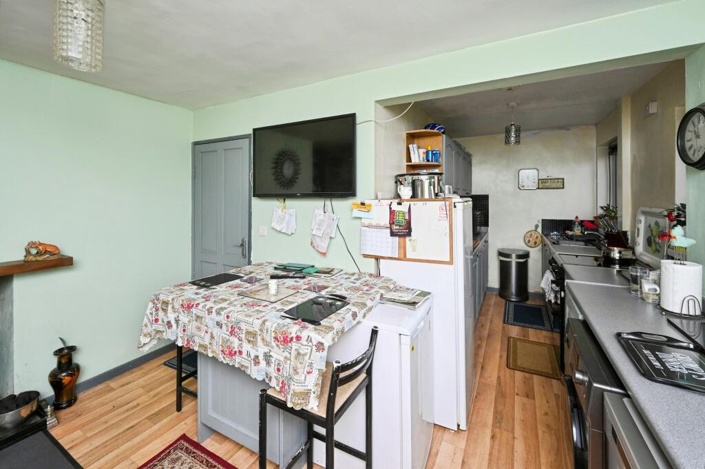 Coronation Road, Ilkeston, DE7 - More