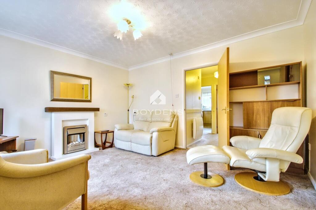 Fullers Close, Kelvedon, CO5 9JX photo 4