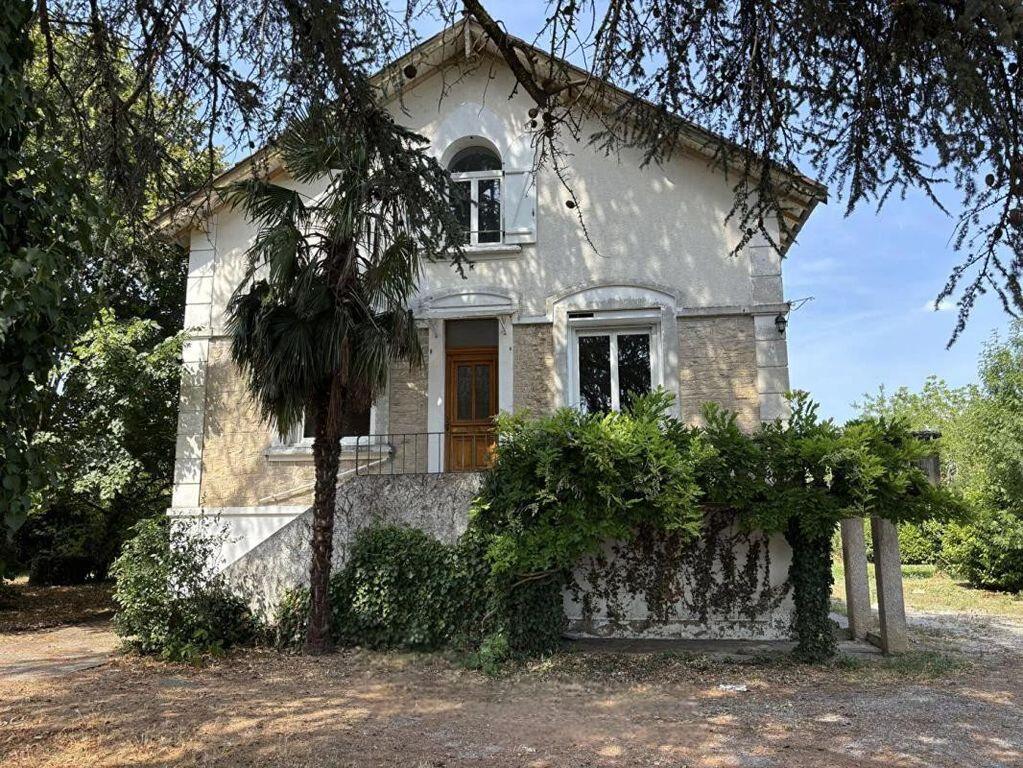 Main image of property: Lovely 5 bedroom family stone house with land in quiet location