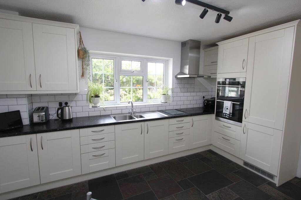 House in Boverton, Llantwit Major - View 2