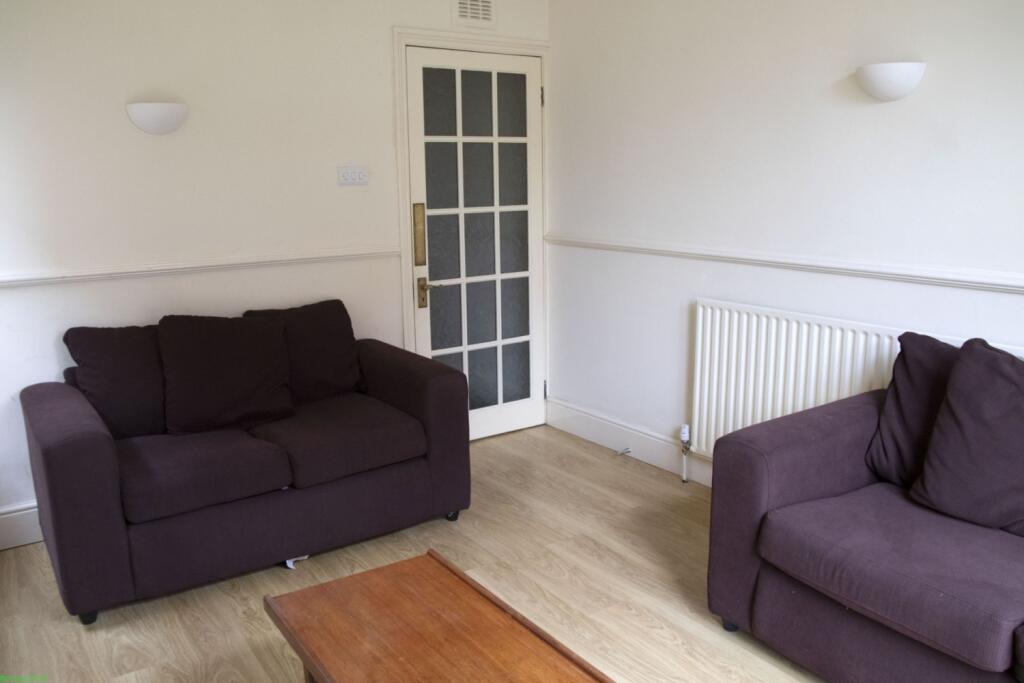 Main image of property: Earlsdon Avenue North, Earlsdon, Coventry, CV5