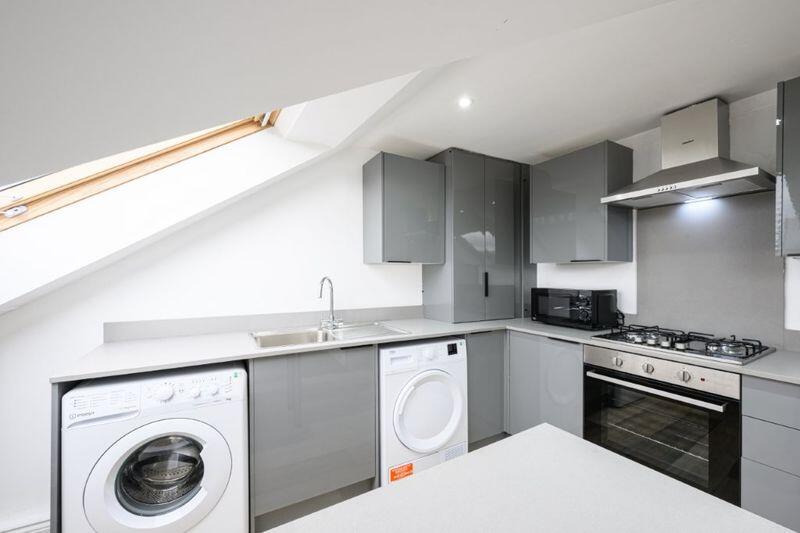 3 bedroom flat for rent