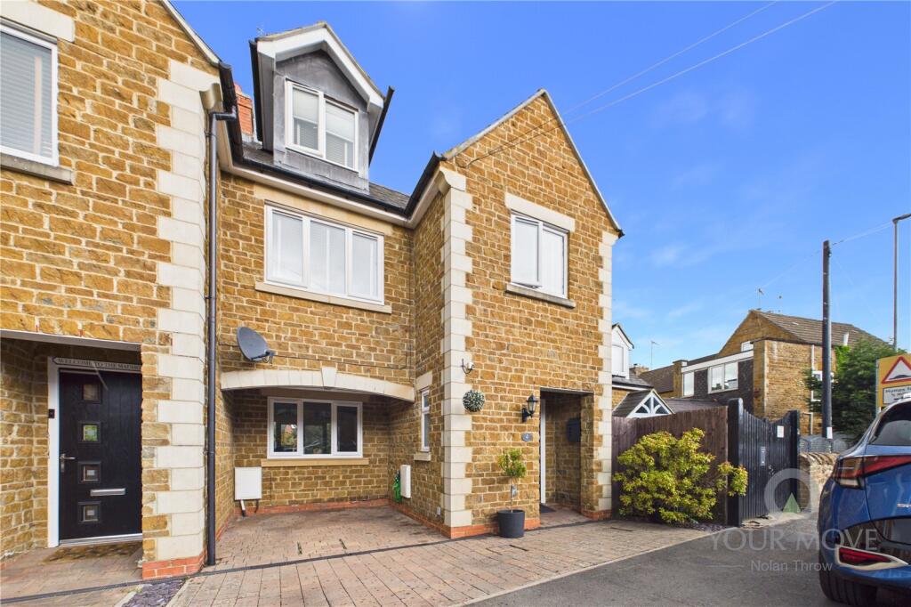 Main image of property: Port Road, Duston, Northampton, Northamptonshire, NN5