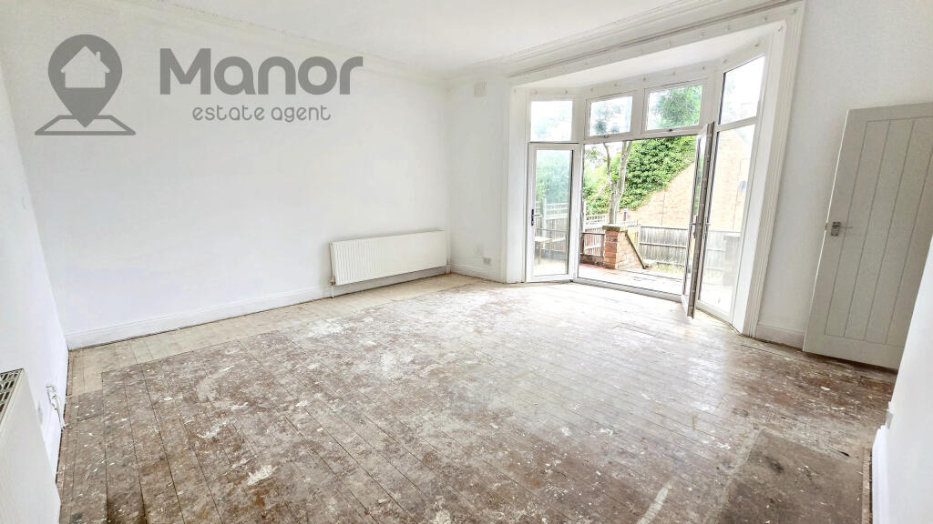 Apartment in Birmingham, Moseley - View 4