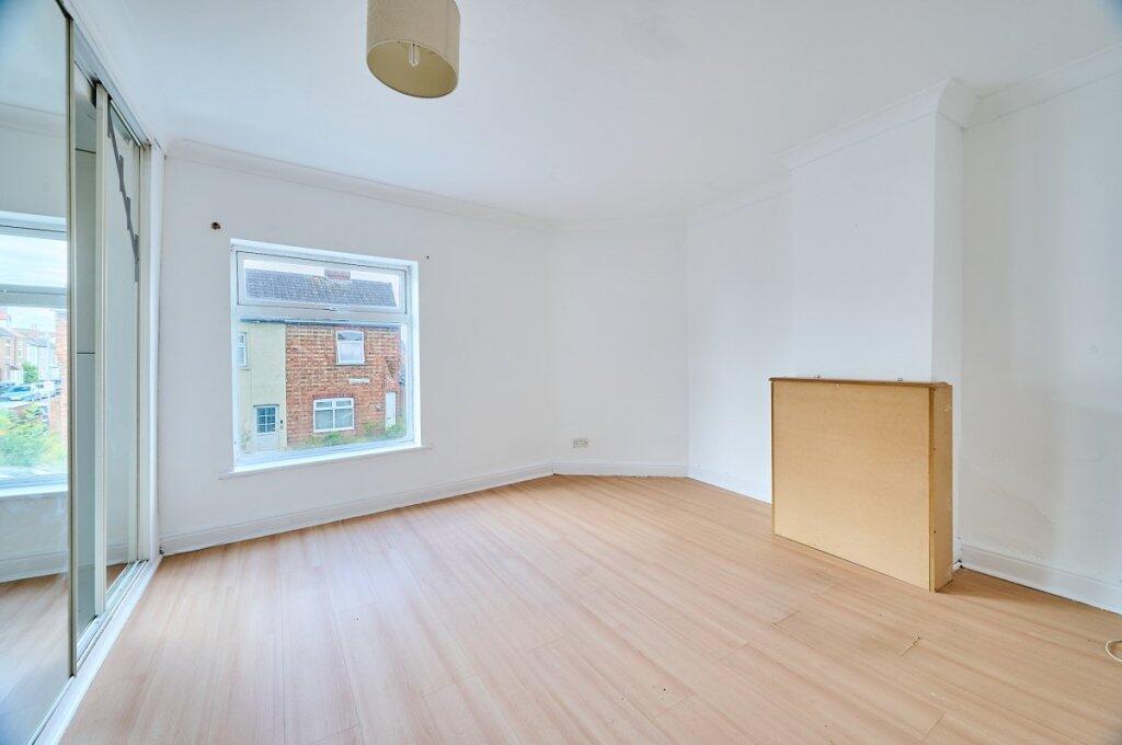 House in Rugby, Warwickshire - View 6