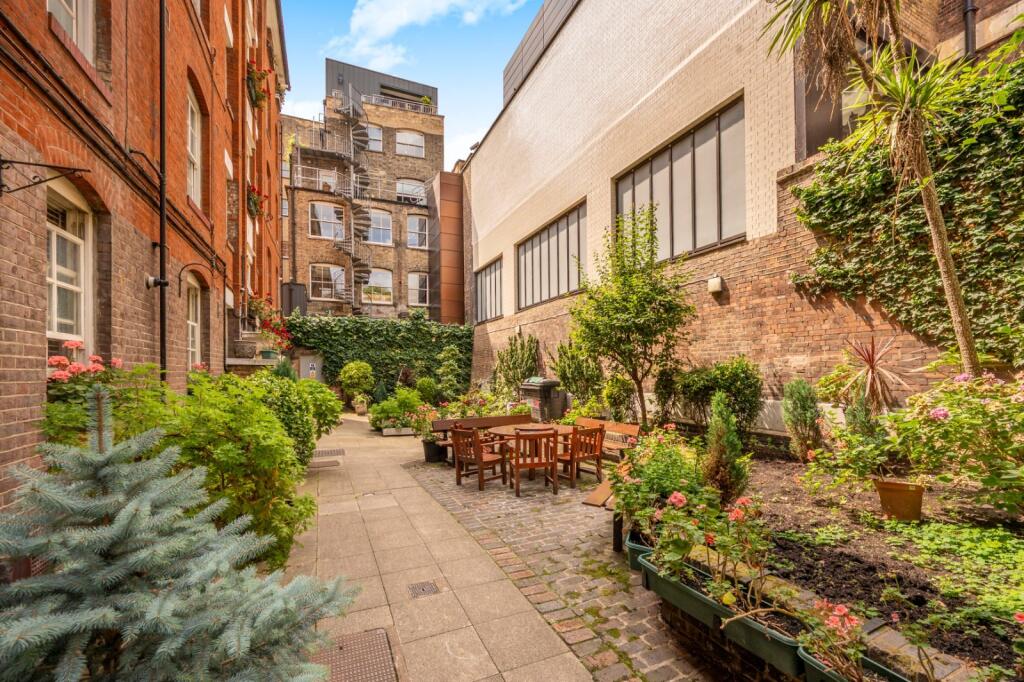 Main image of property: Stirling Court,
Tavistock Street, WC2E