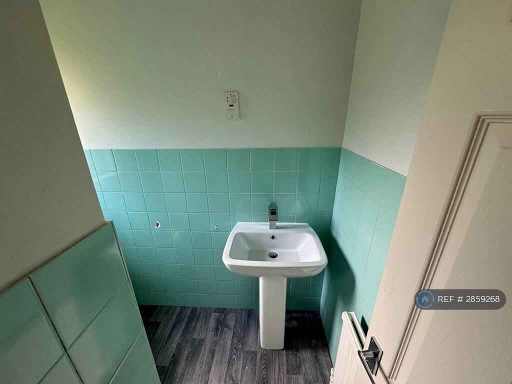 Additional image 19 of Northcroft Rise, Bradford, BD8