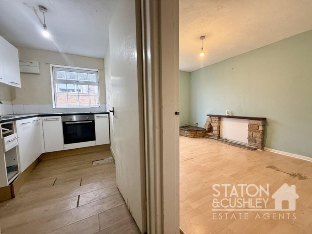 Hollycourt, Forest Town, NG19 photo 3