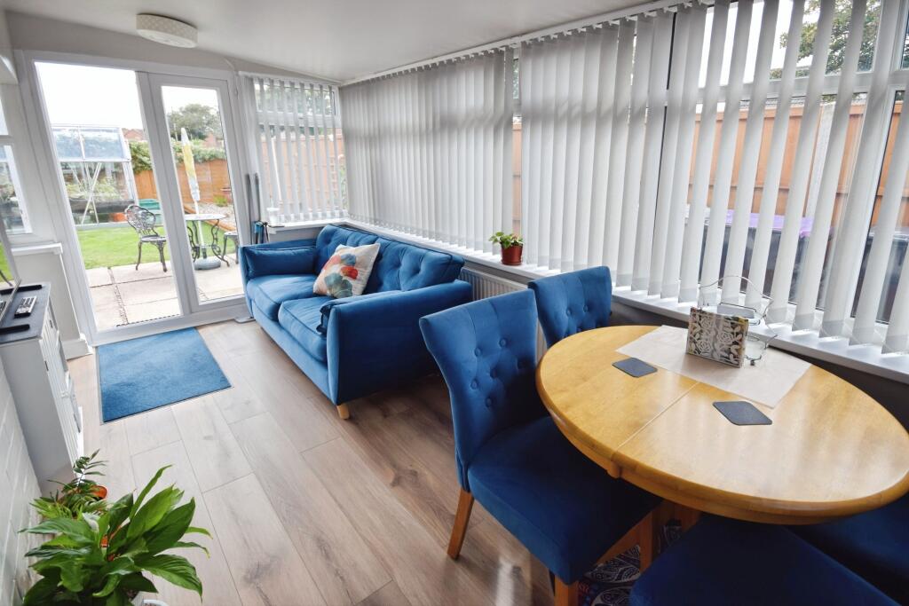 House in East Lindsey, Chapel St. Leonards - View 2