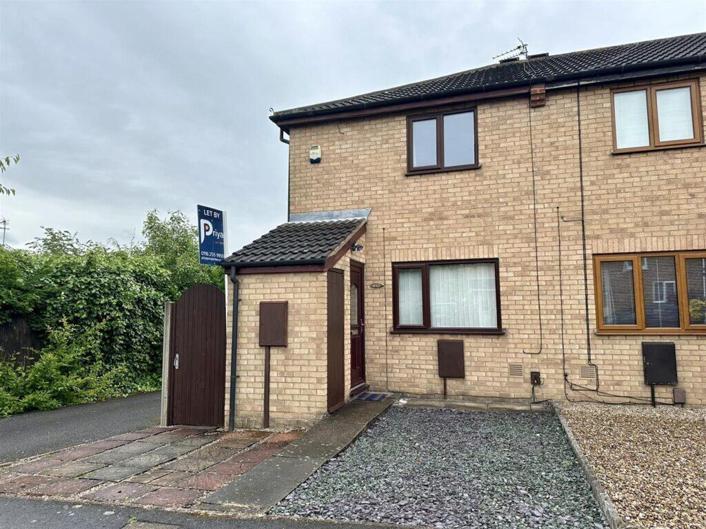 Main image of property: Foston Gate, Wigston, Leicestershire LE18 3SS
