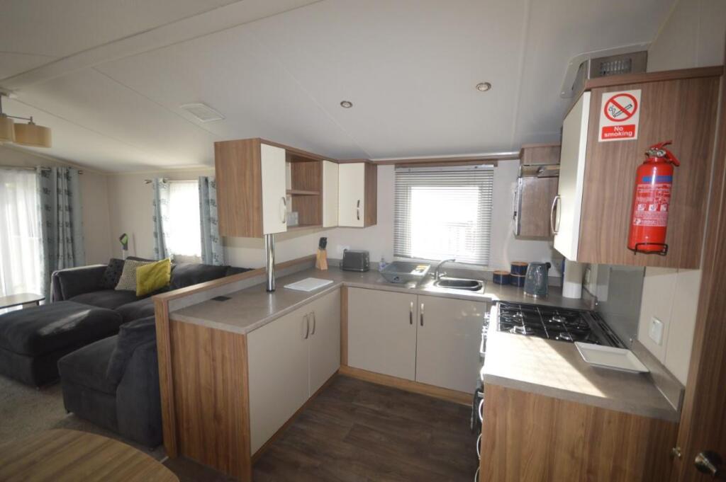 House in Truro - View 3