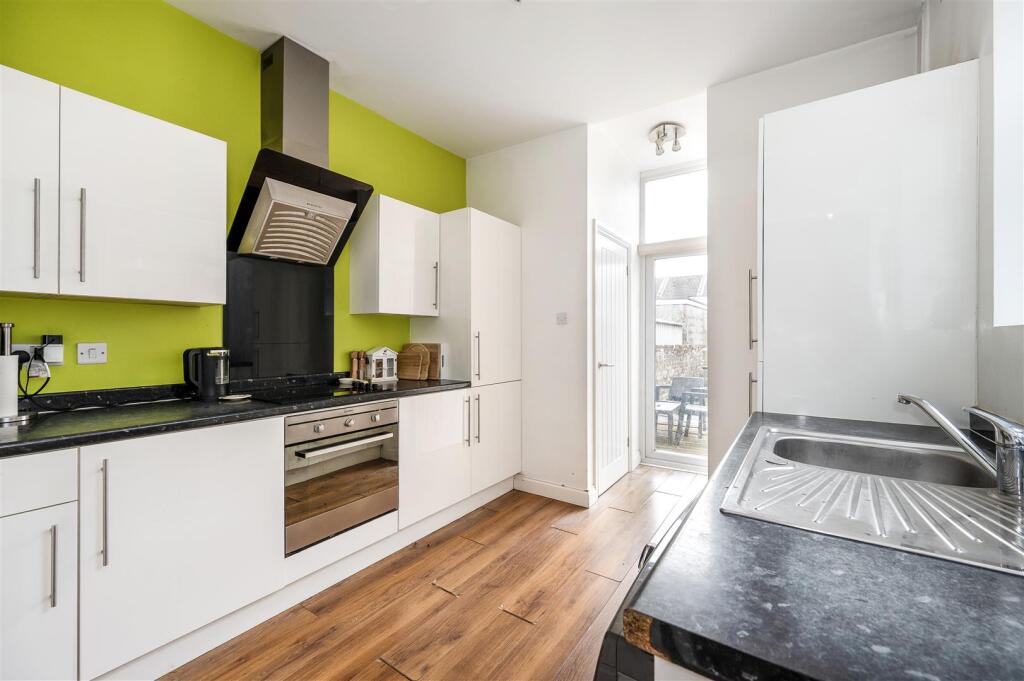 House in Portsmouth, Stamshaw - View 5