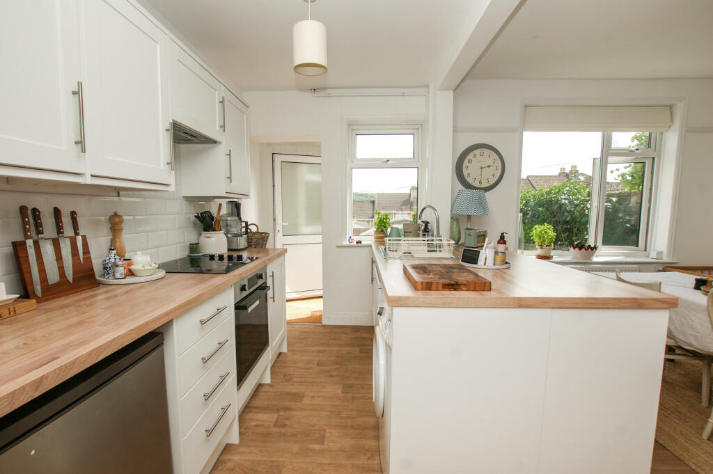House in Bath - View 5