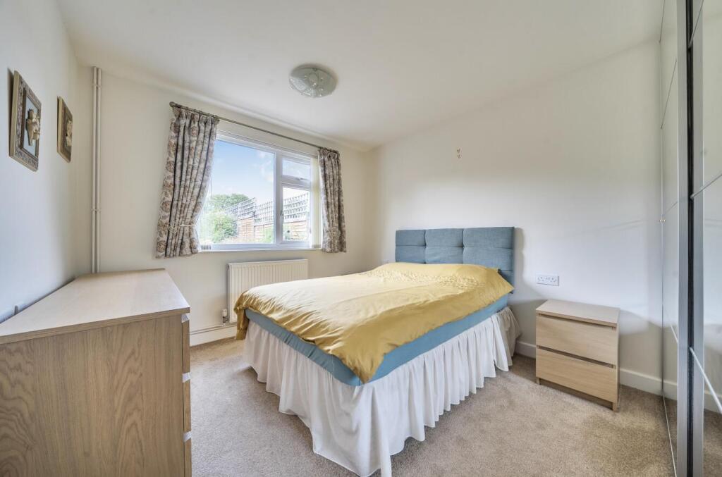 House in Daventry, Southbrook - More