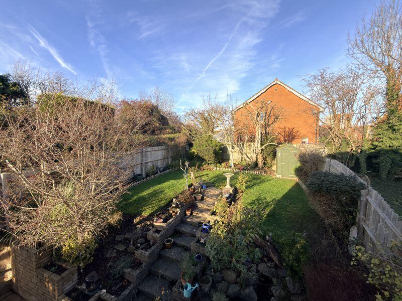 Bassett Close, New Hall, Sutton Coldfield – pohled 3