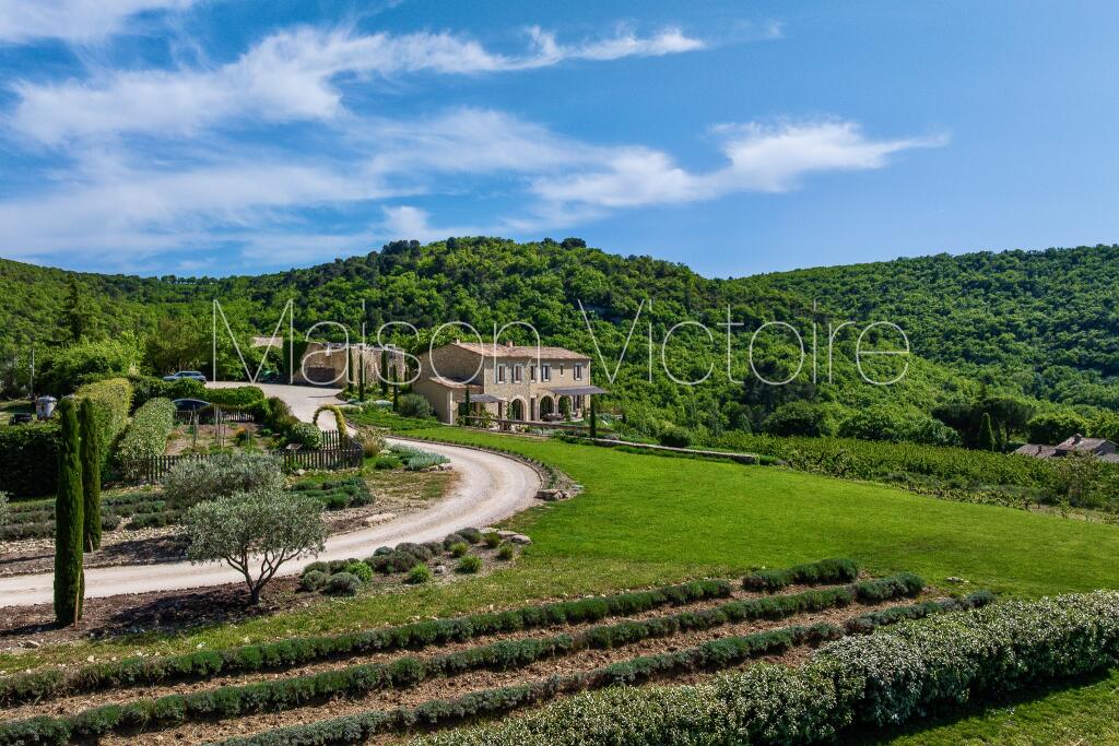 Main image of property: Provence-Alps-Cote d`Azur, Vaucluse, Bonnieux
