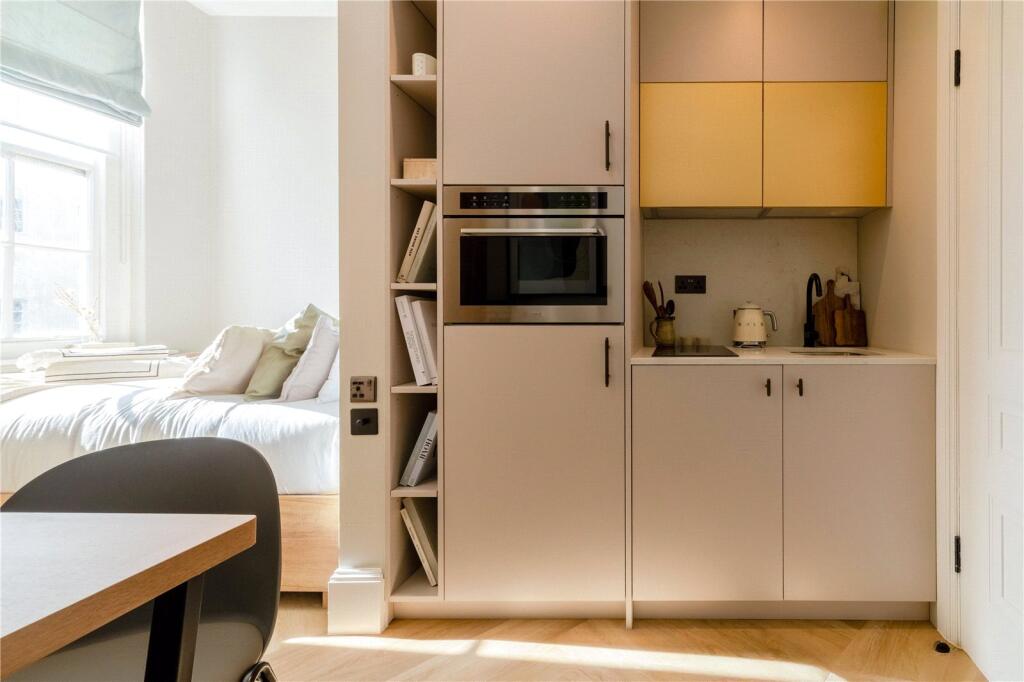 Main image of property: Draycott Avenue, London, SW3