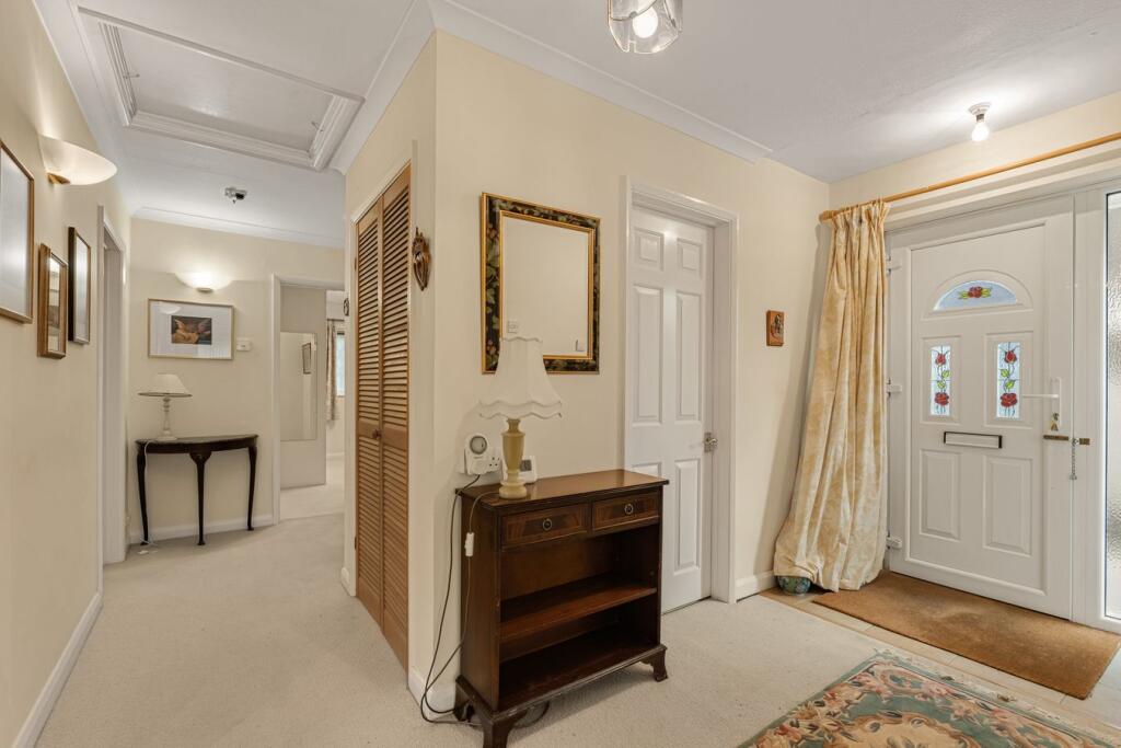 House in Cheltenham, Moorend, Charlton Kings - View 3