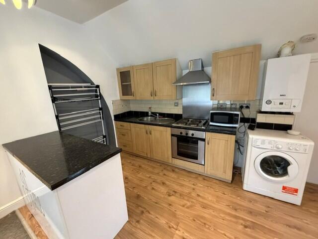 Apartment in Luton - View 4