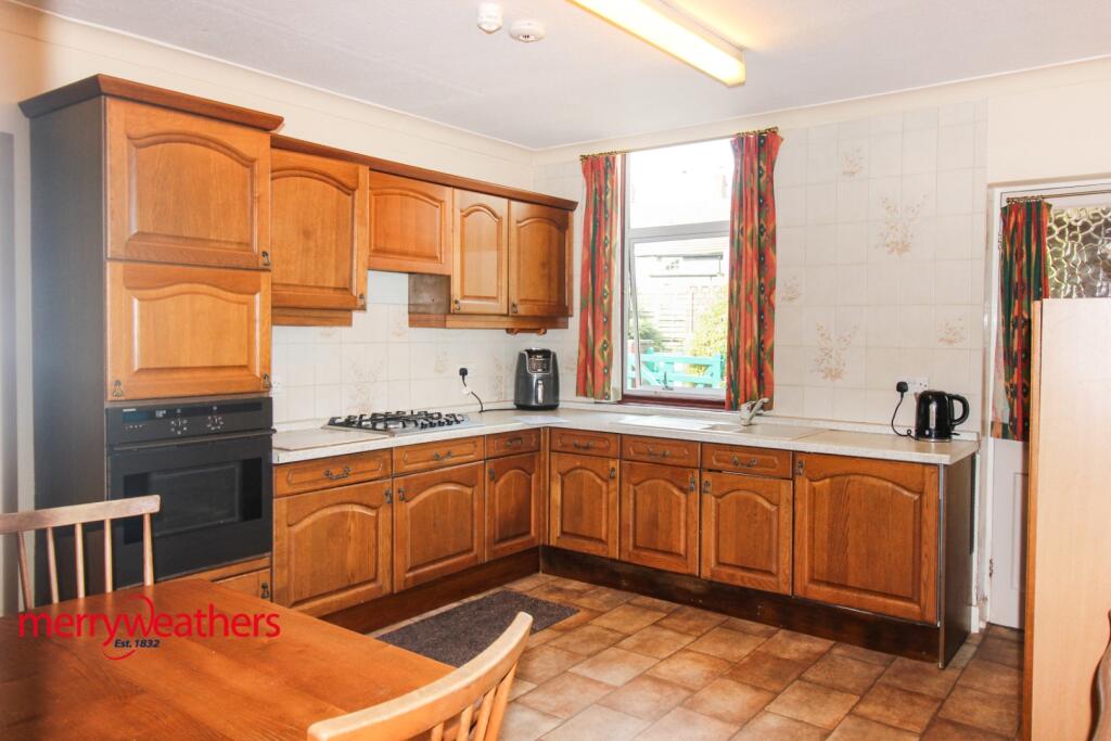 House in Rotherham, South Yorkshire - View 2