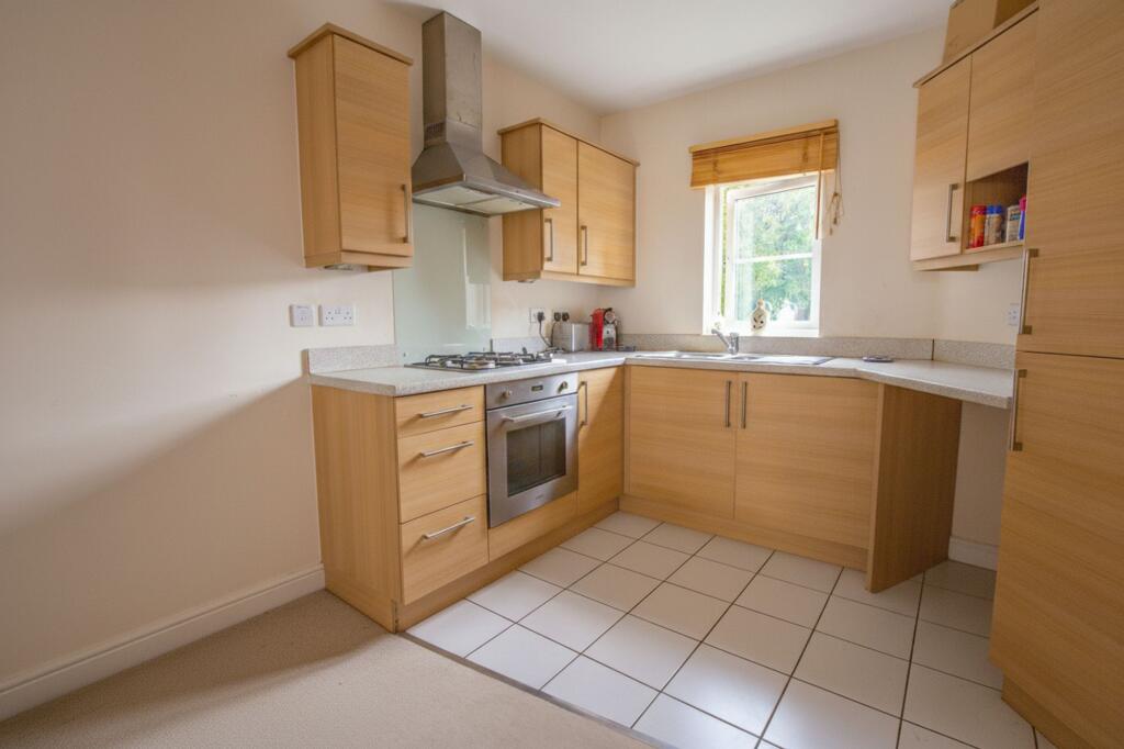 Sir Bernard Lovell Road, Malmesbury, SN16 photo 3