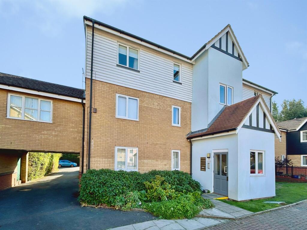 Main image of property: Horn Book, Saffron Walden